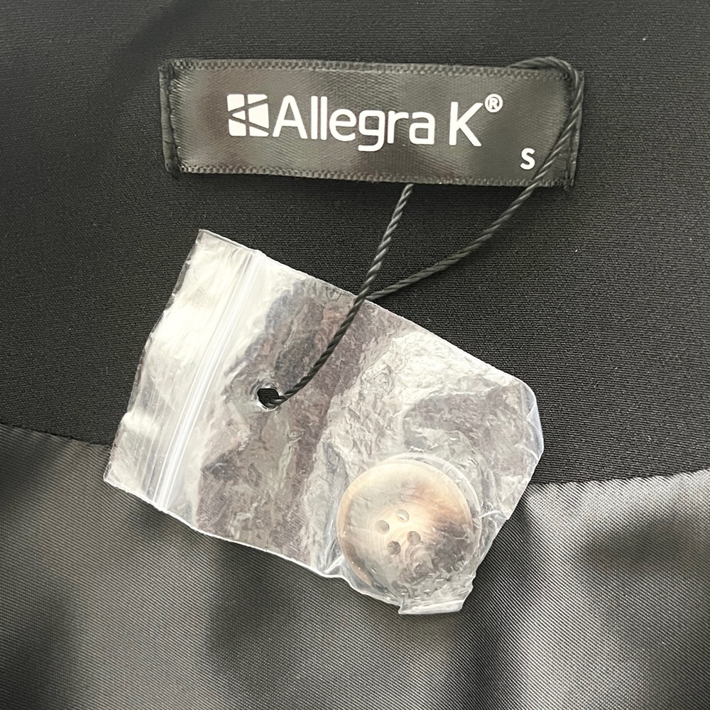 Allegra K Waistcoat Lapel Collar Dressy Versatile
Racerback Suit Vest S NWOT - Picture 9 of 12